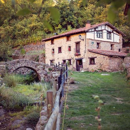 Gasthaus Posada De Urreci Aldeanueva de Cameros Exterior foto